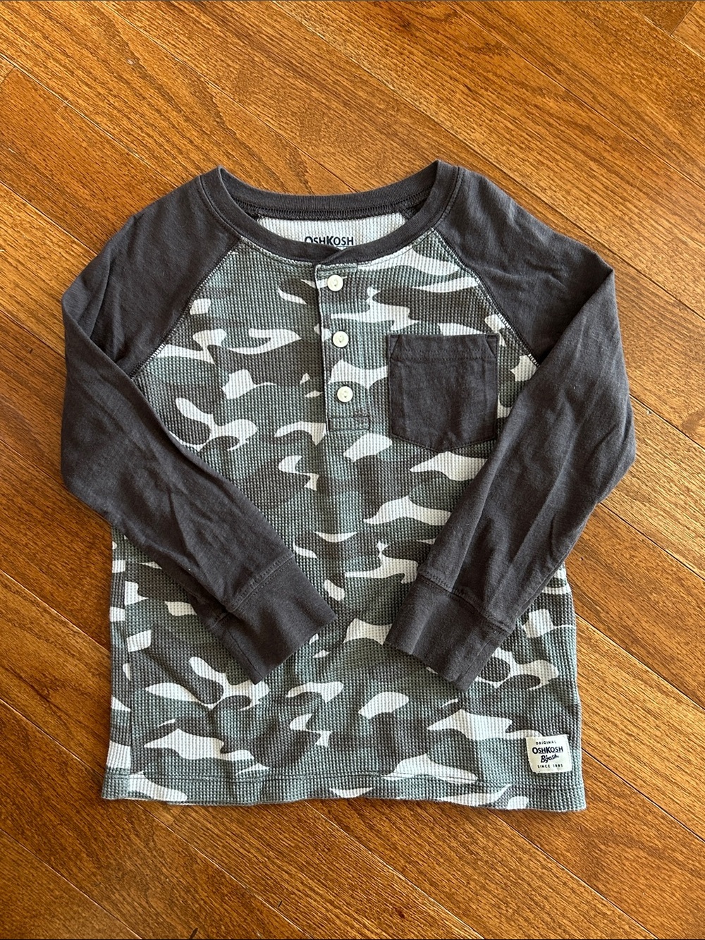 OshKosh B'gosh Boys' Long Sleeve Camo Henley Tee - Grey/White Size 6